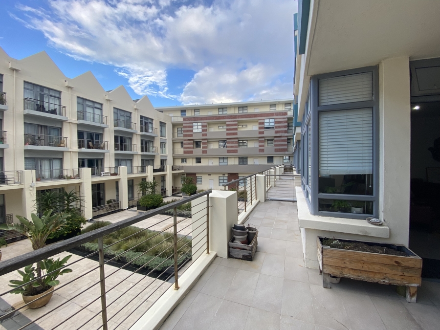 To Let 1 Bedroom Property for Rent in Muizenberg Western Cape